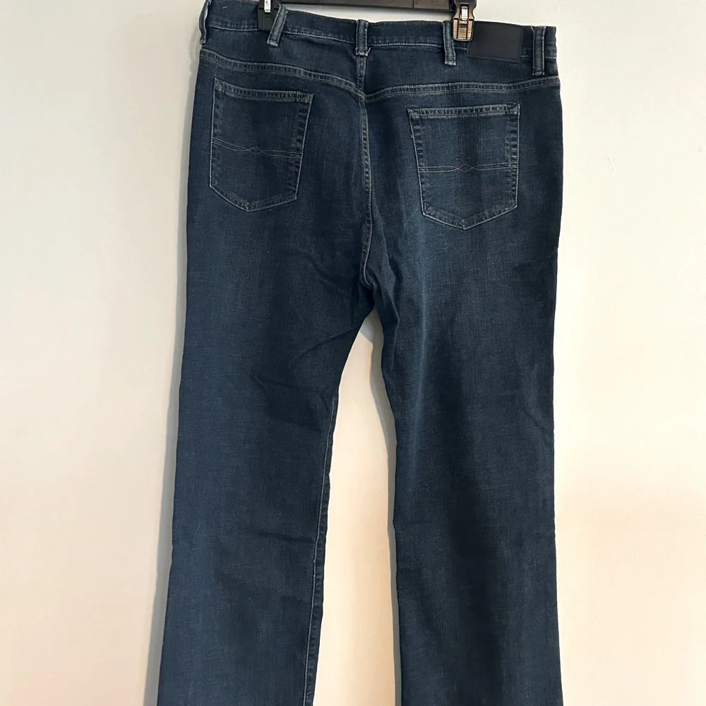 Lucky Brand Men’s Jeans - Picture 3 of 8